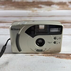 Nikon Fun Touch 6 Point & Shoot Film Camera 28mm Lens 35mm Film Camera Beautiful